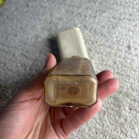 COLORFUL pre - 1886 COCONA BALM bottle SAN FRANCISCO all original LABEL CONTENTS - Picture 6 of 10